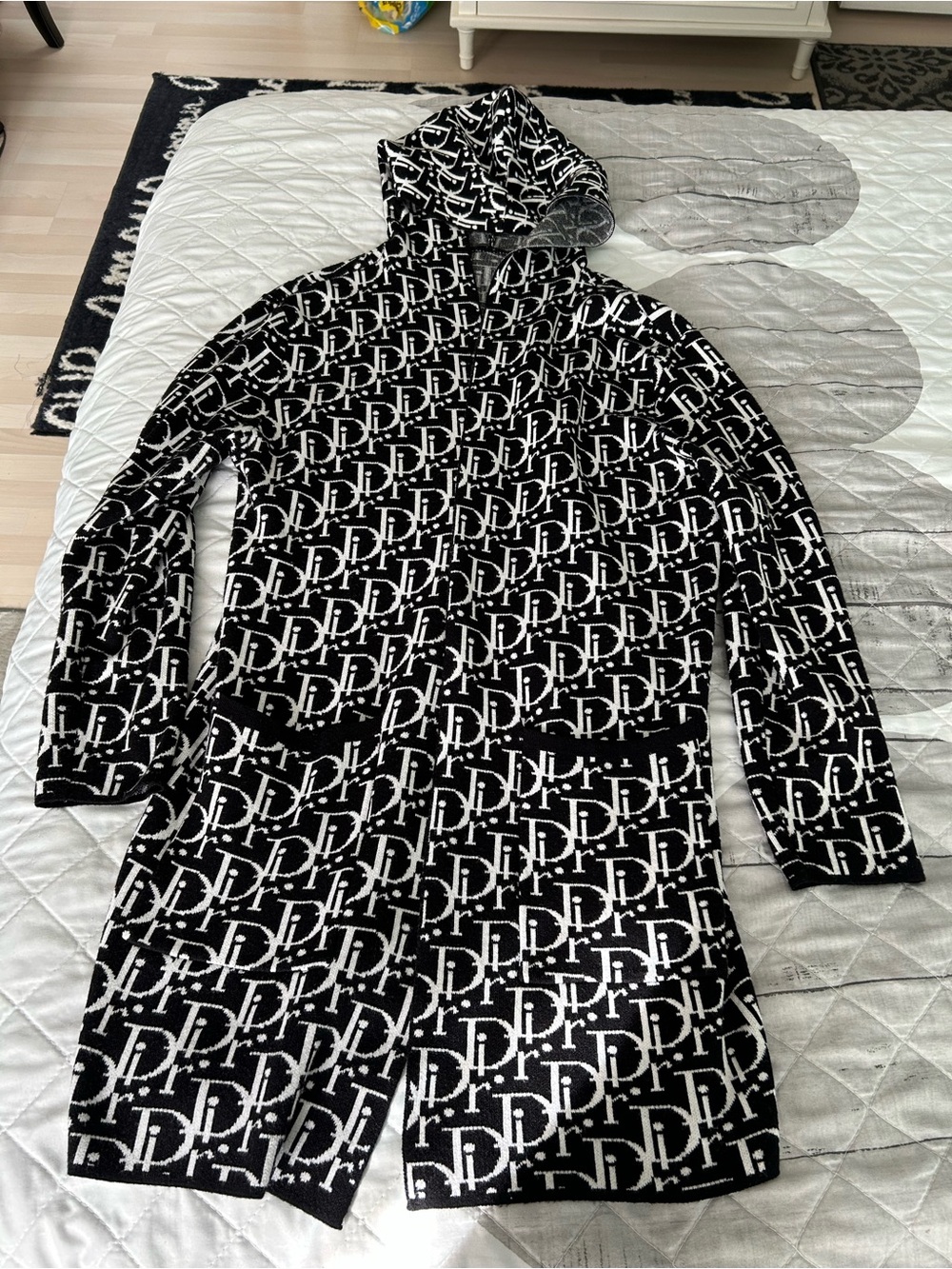 Black & White Long Sleeve Hooded Knit sweaters with Monogram Pattern. Fits s-m